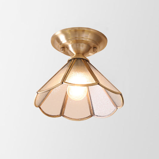 Single-Bulb Flush Mount Lighting Minimalism Scalloped Metal Semi Flush Mount in Brass