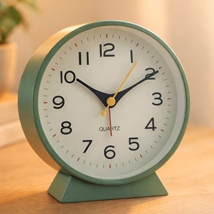 Alarm Clock Silent Quartz Vintage Table Clock