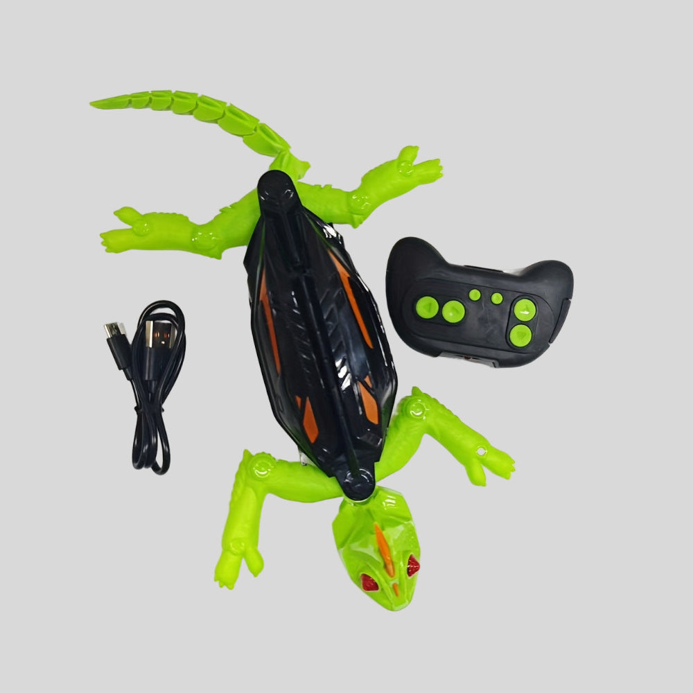 Remote Control Wall Climbing Lizard and Cockroach Robot Toy 0