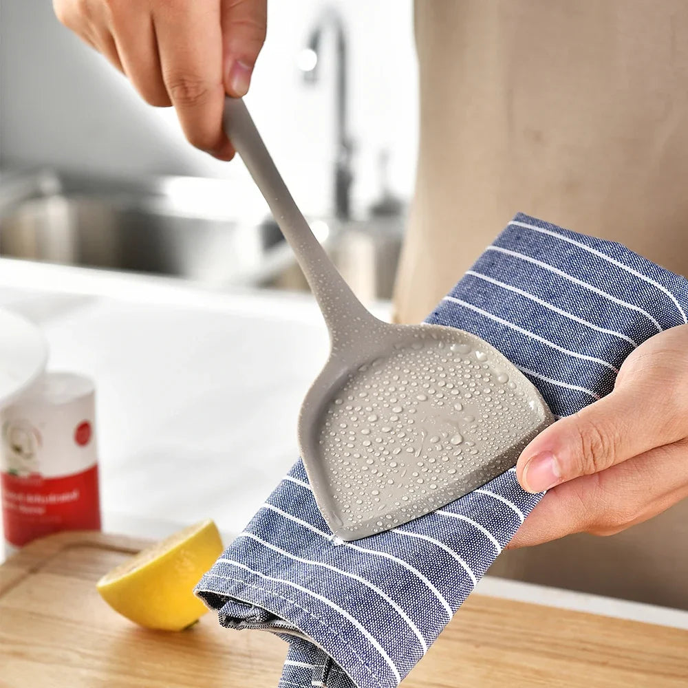15Pcs Khaki Food Grade Silicone Kitchen Cookware Utensils