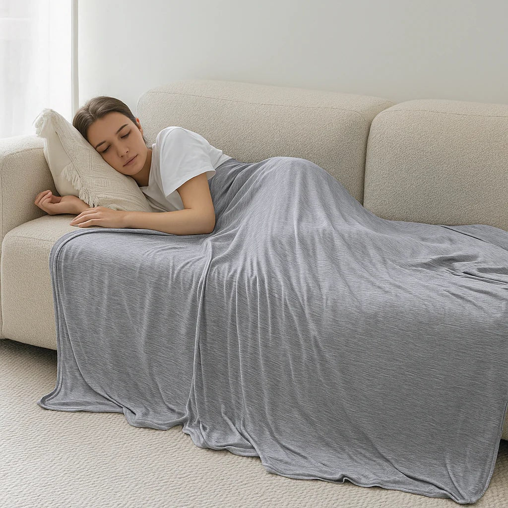 Cooling Blanket Summer Sleepers Lightweight Breathable - Image 5