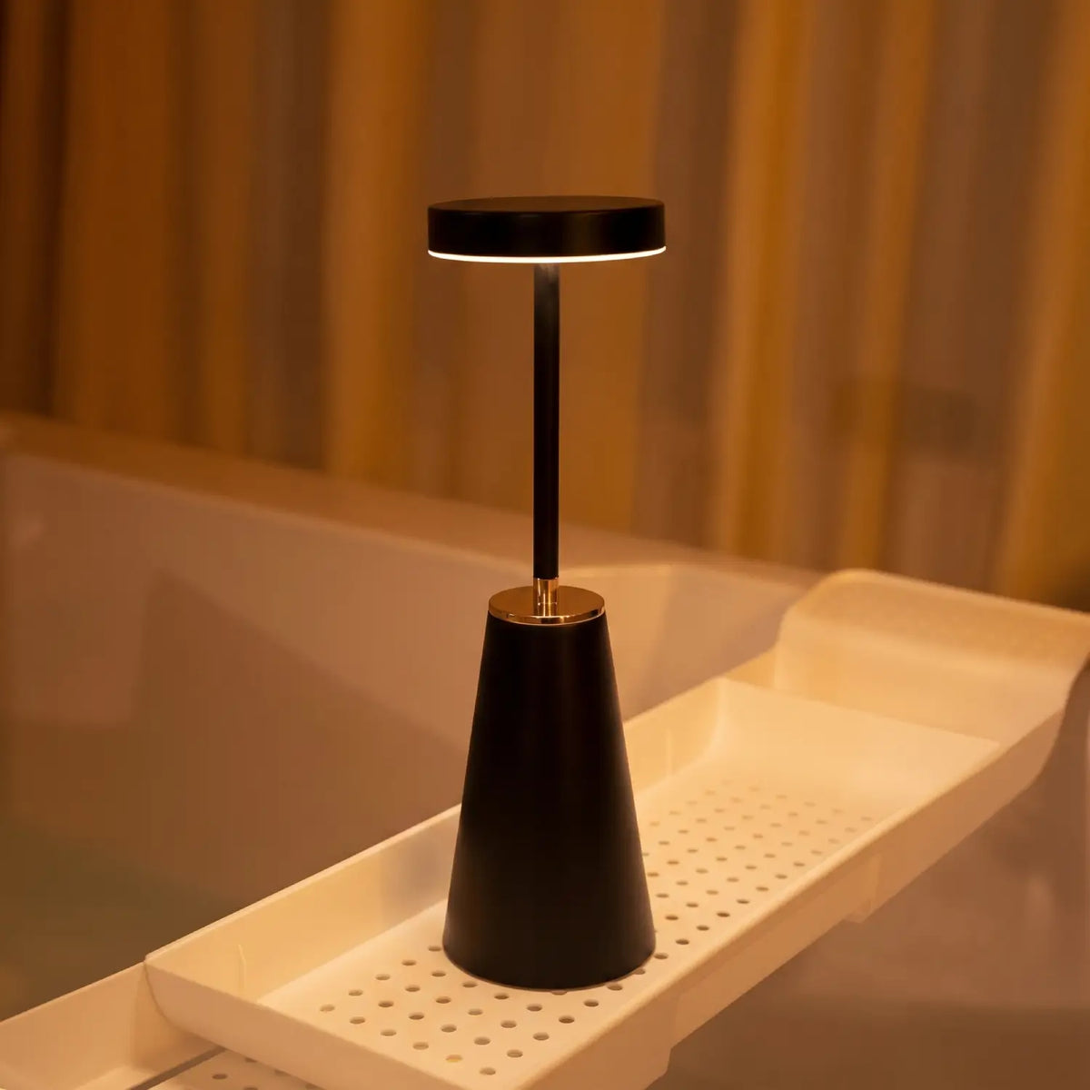 Sleek Lamp | Wireless Rechargeable Table Lamp