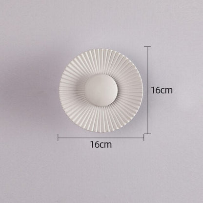 Hasna SunRay Wall Lamp | Modern Metallic Sun Design